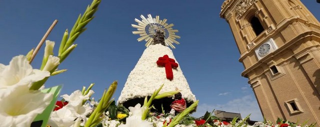 Ofrenda de Flores a la Virgen del Pilar 2021